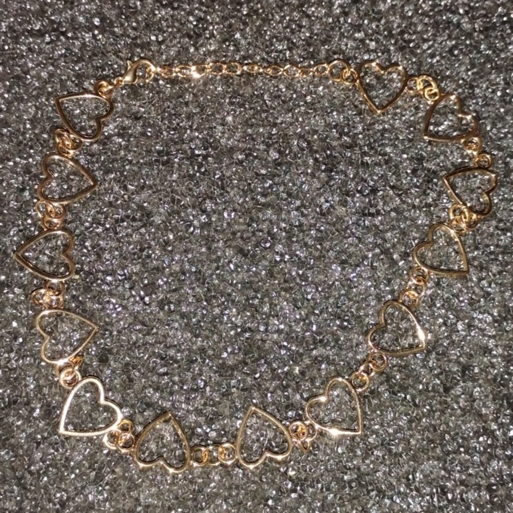 Choker Style Heart Necklace - Picture 2 of 5